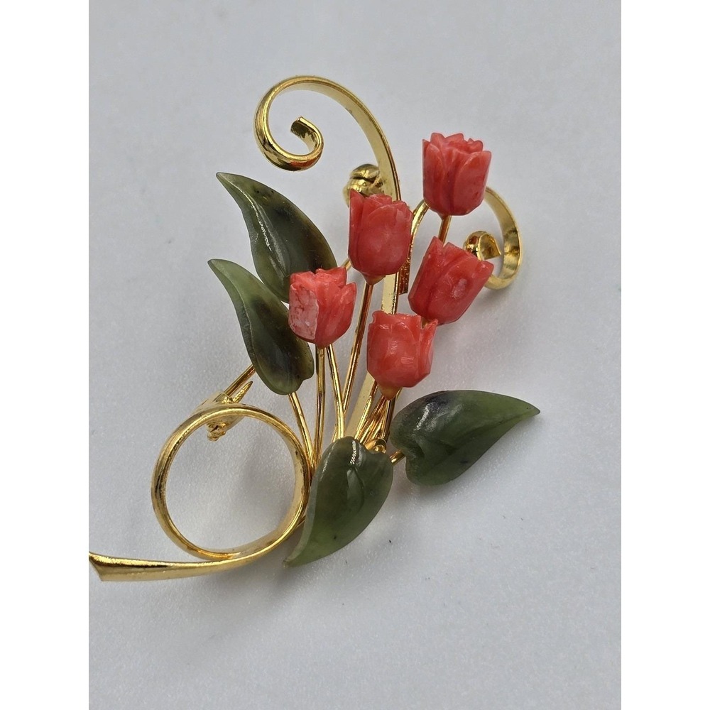 Vintage Gold Tone Floral Brooch Pin Carved Coral Jade Tulip Bouquet Estate